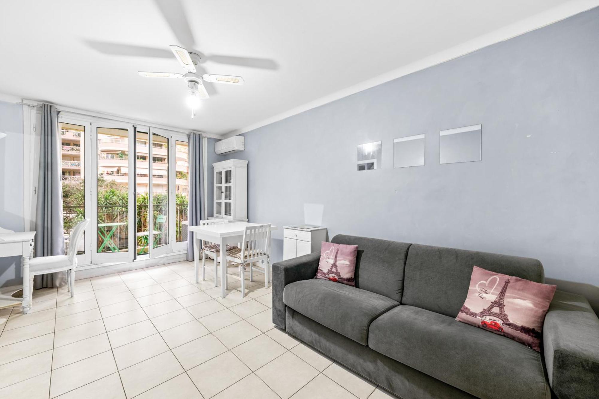 Le Landelle - Centre- Climatisation -Proche Gare Sncf Apartment Menton Exterior photo